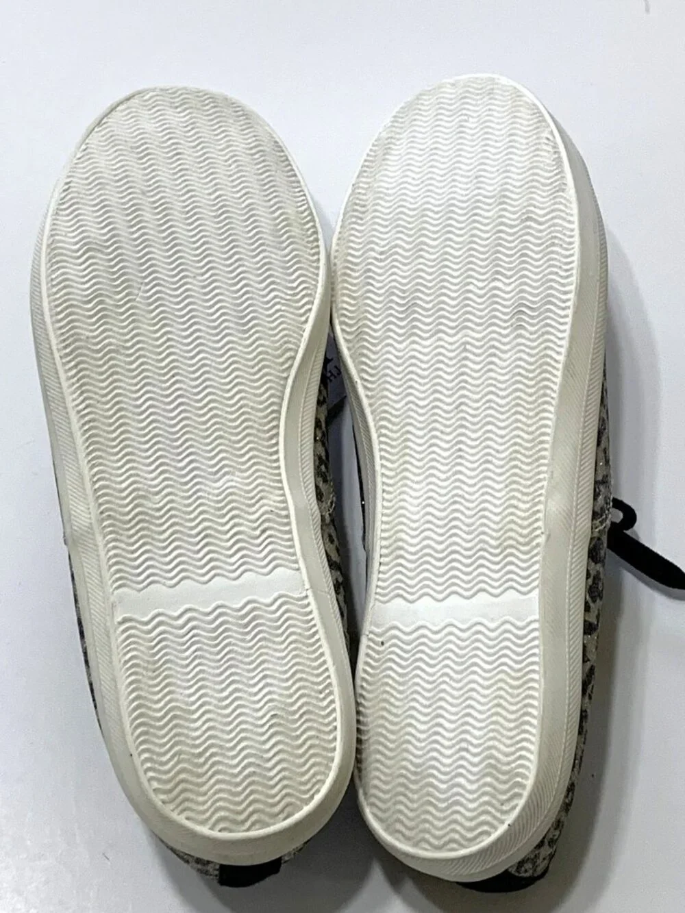 Brand New Children’s Place Leopard Print Girls Flat Shoes Lace Size 5